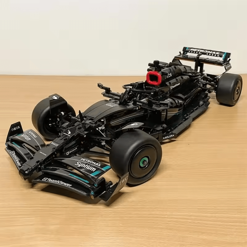 mon puzzle 3d  Puzzle 3D Voiture F1 Mercedes W14