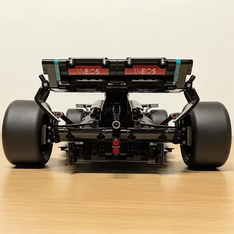 mon puzzle 3d  Puzzle 3D Voiture F1 Mercedes W14